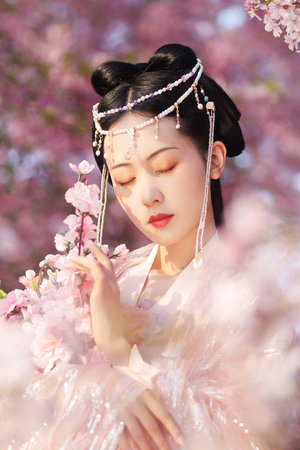 午夜精品久久久久久久90蜜桃