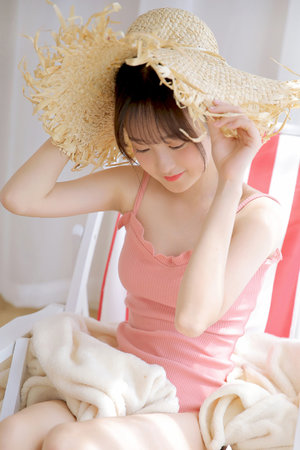 亚洲欧美丝袜制服在线